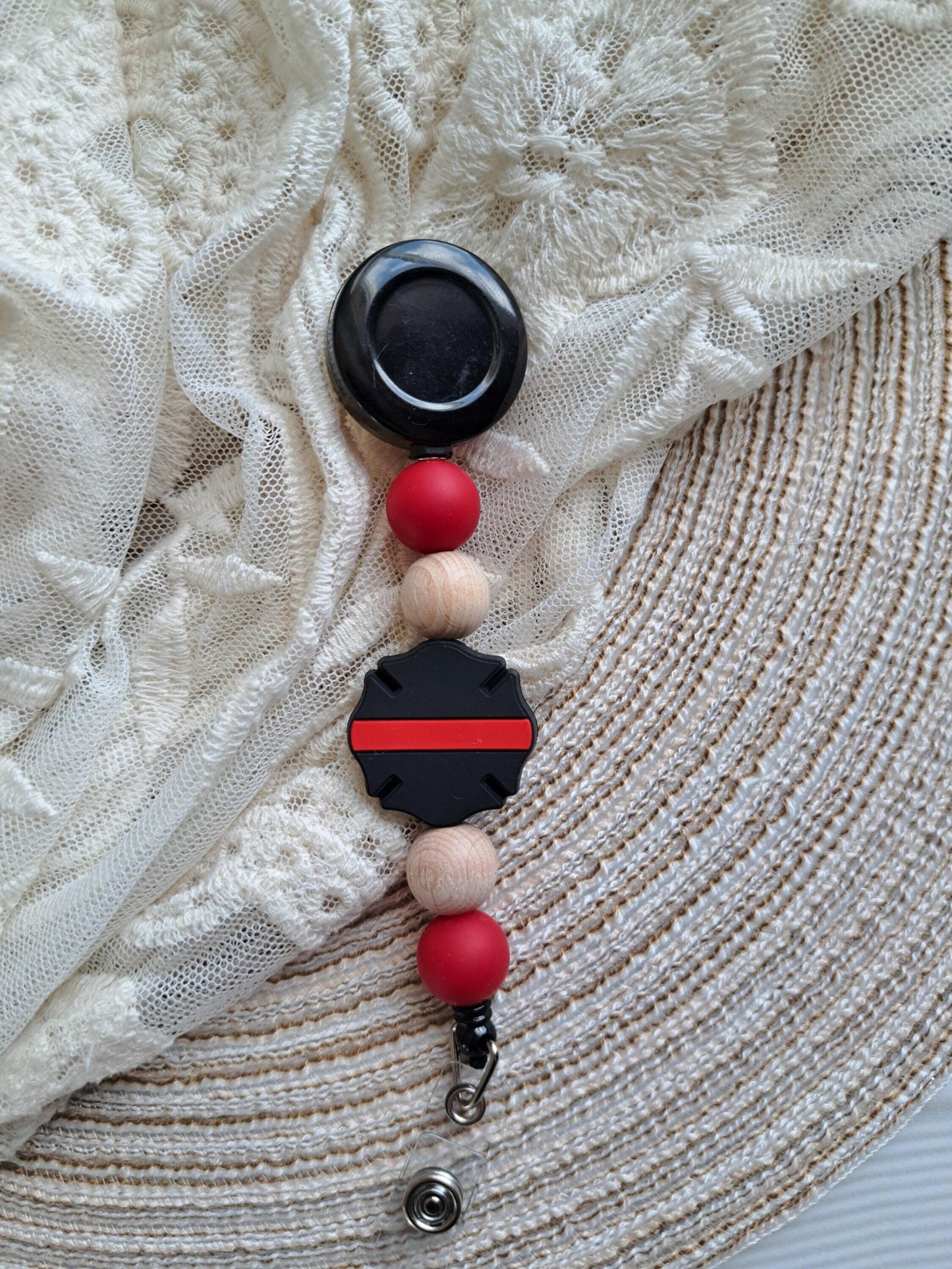 Thin Red Line Badge Reel, Emergency Firefighter, firefighters Appreciation, Badge Holder